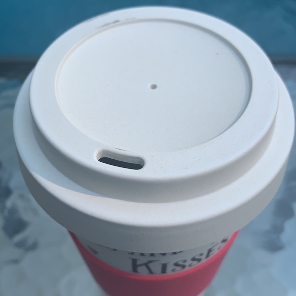 New Milly Green pugs and Kisses drink set - Picture 8 of 13